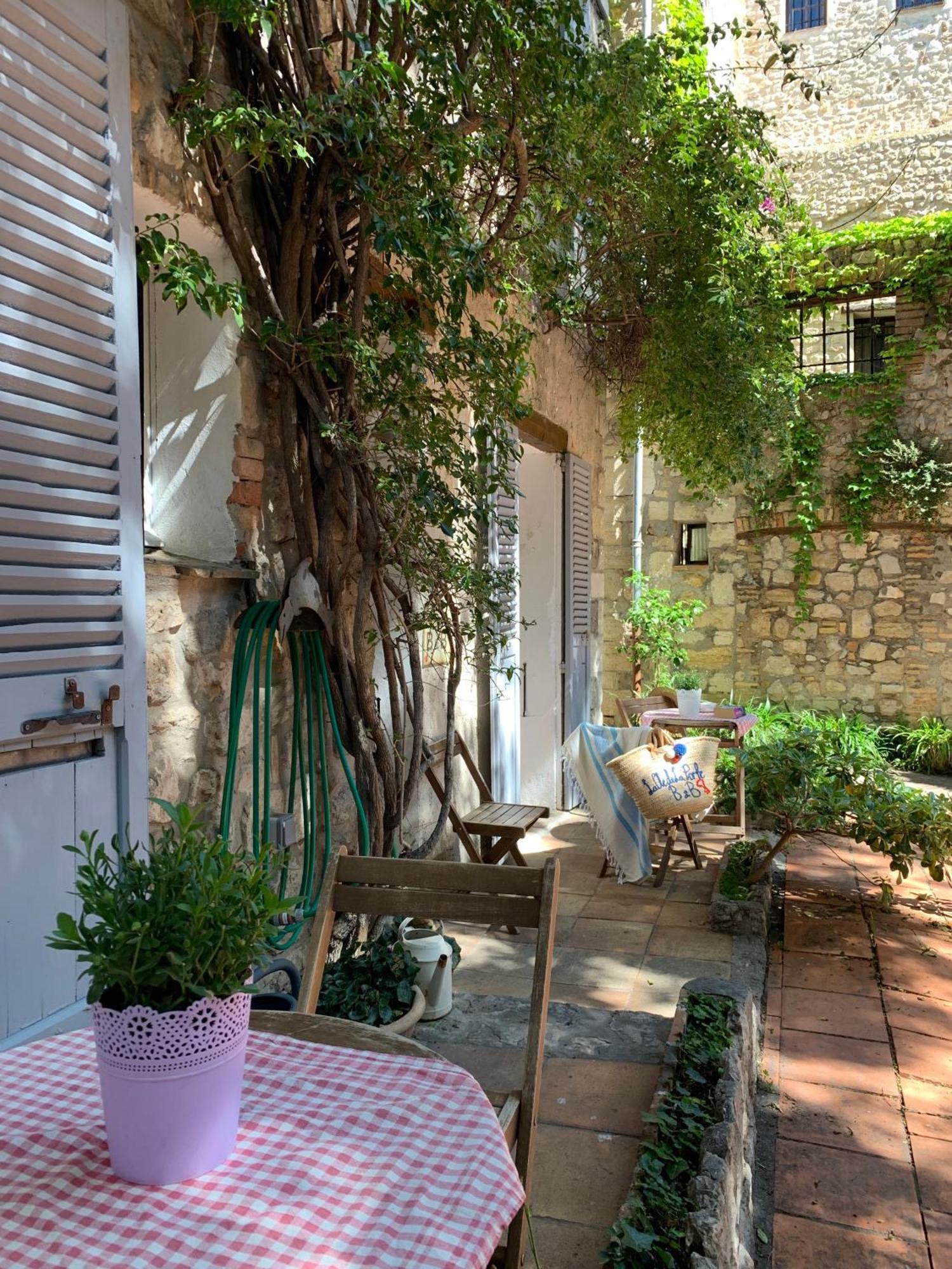 La Cle De La Porte B&B อองทีบส์ ภายนอก รูปภาพ