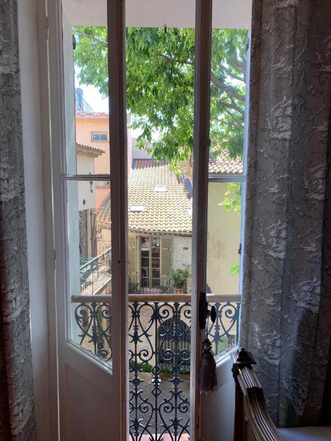 La Cle De La Porte B&B อองทีบส์ ภายนอก รูปภาพ