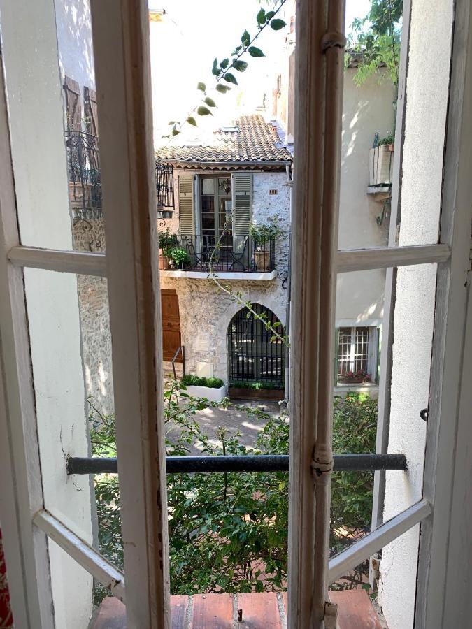 La Cle De La Porte B&B อองทีบส์ ภายนอก รูปภาพ